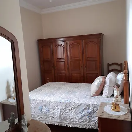 Casa Muralha 4 Quartos